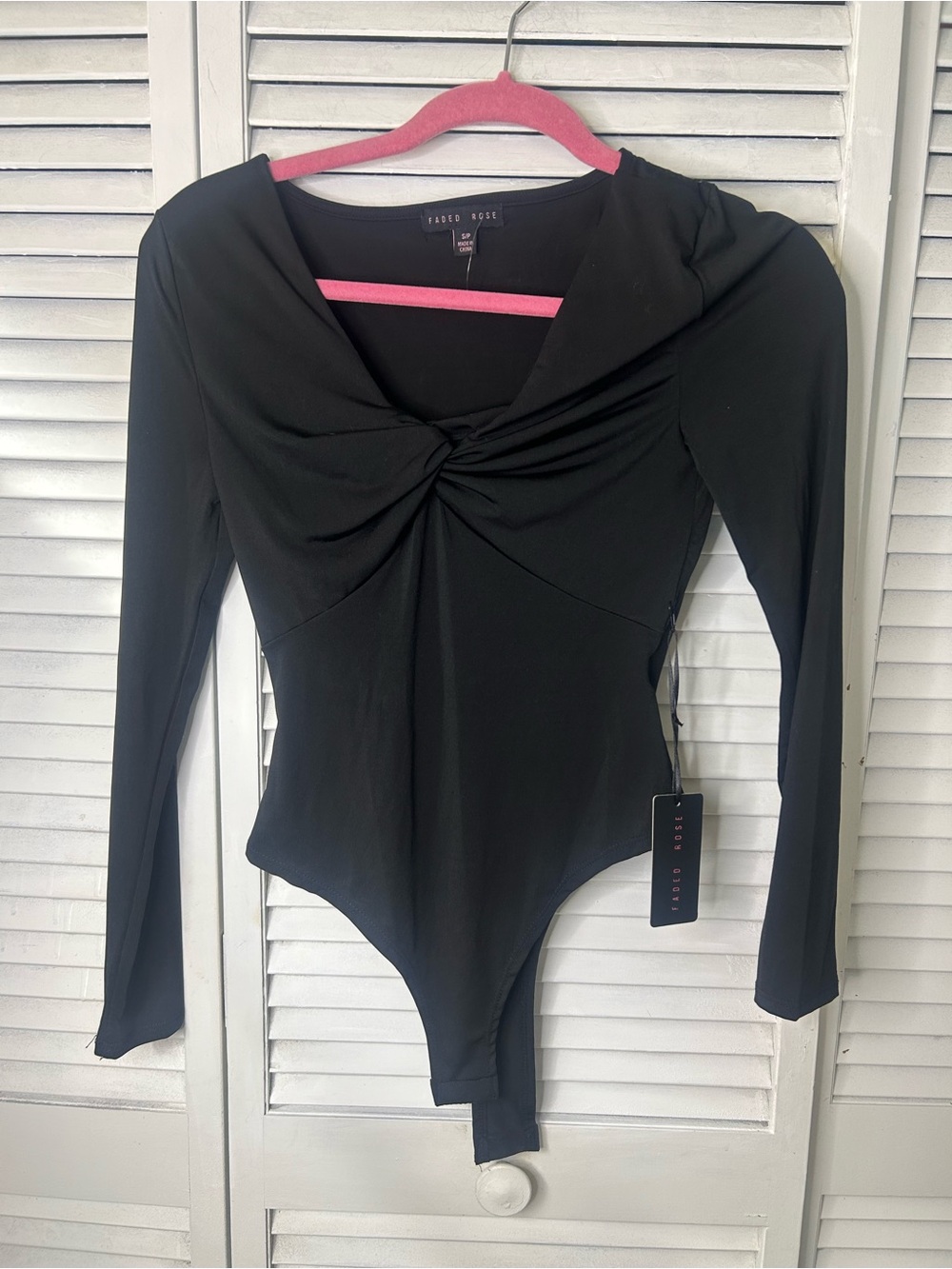 Faded Rose Black Twist-Front Long-Sleeve Bodysuit Size Small